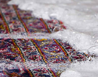 خدمات تخصصی قالیشویی در قالیشویی وردآورد 